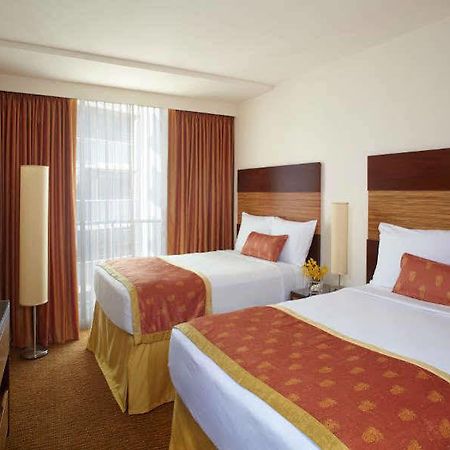 Hotel Orchid Kochi エクステリア 写真